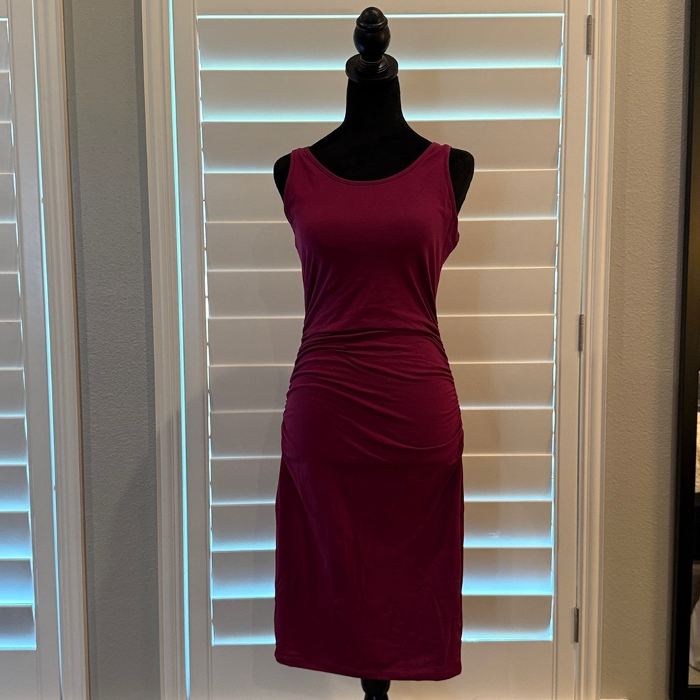 Sleeveless Burgundy Dress